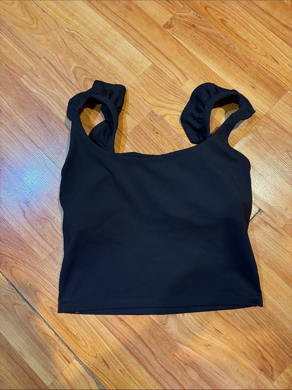 Black Ruffled Blogilates Top - Picture 2 of 6